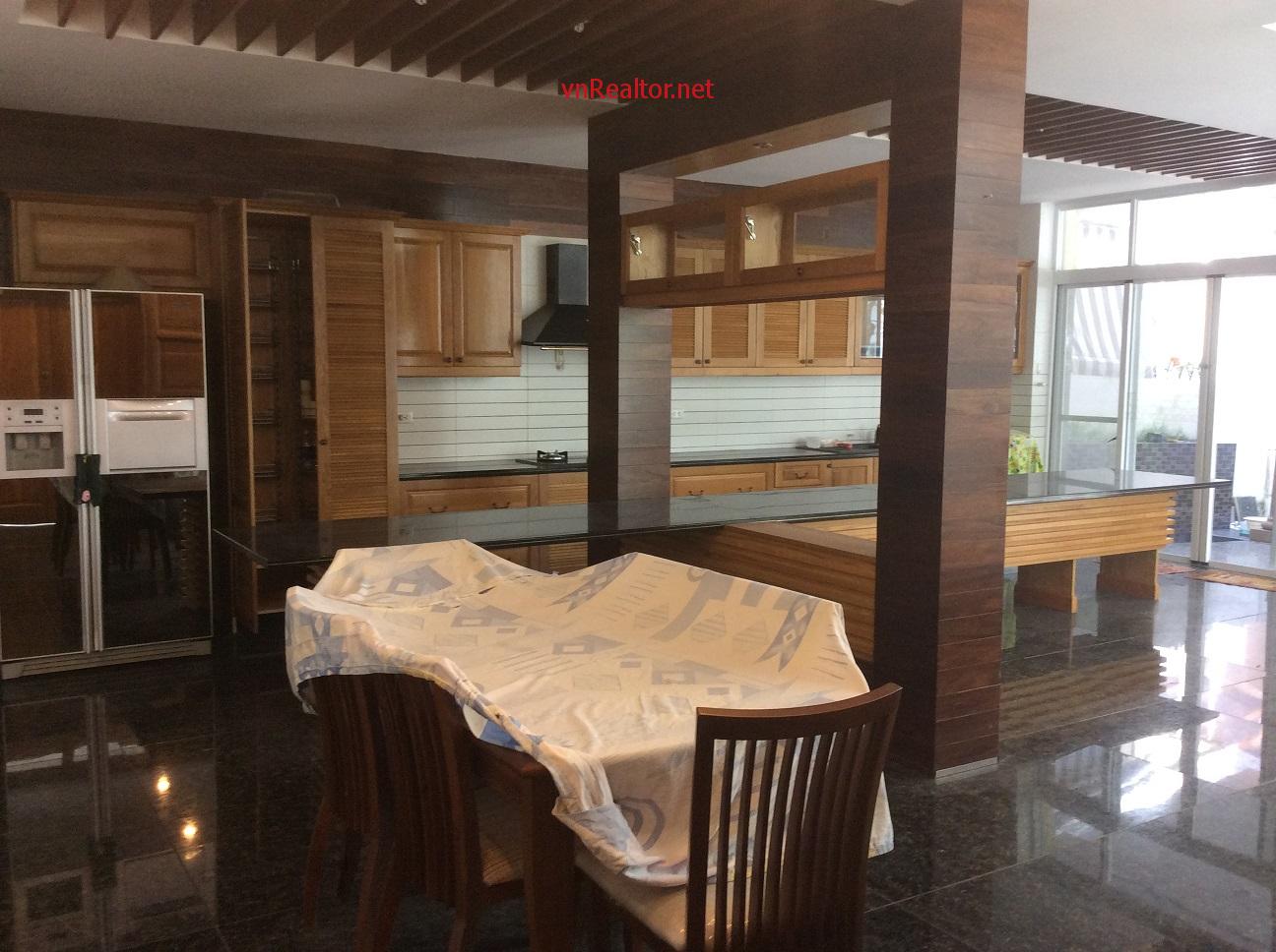 Quarter villa for rent in My Phu, Phu My Hung, Dist.7, 5 bedrooms