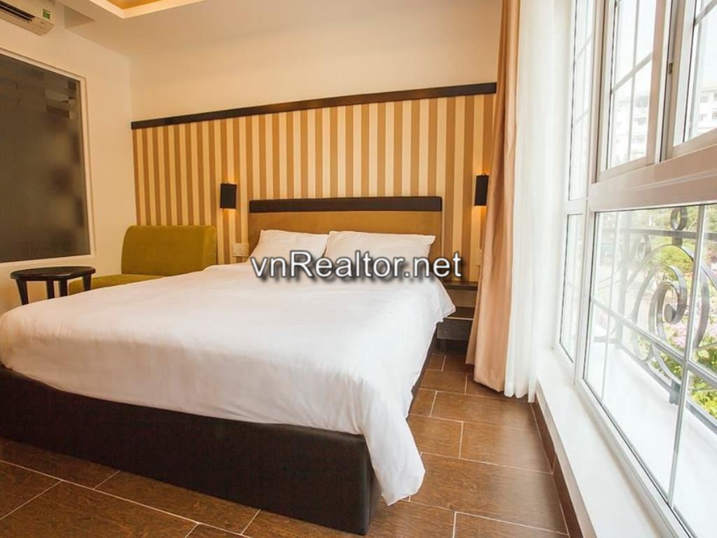 Hotel &  service apartment in Phu My Hung near Sky Garden, 30 rooms, 12000USD