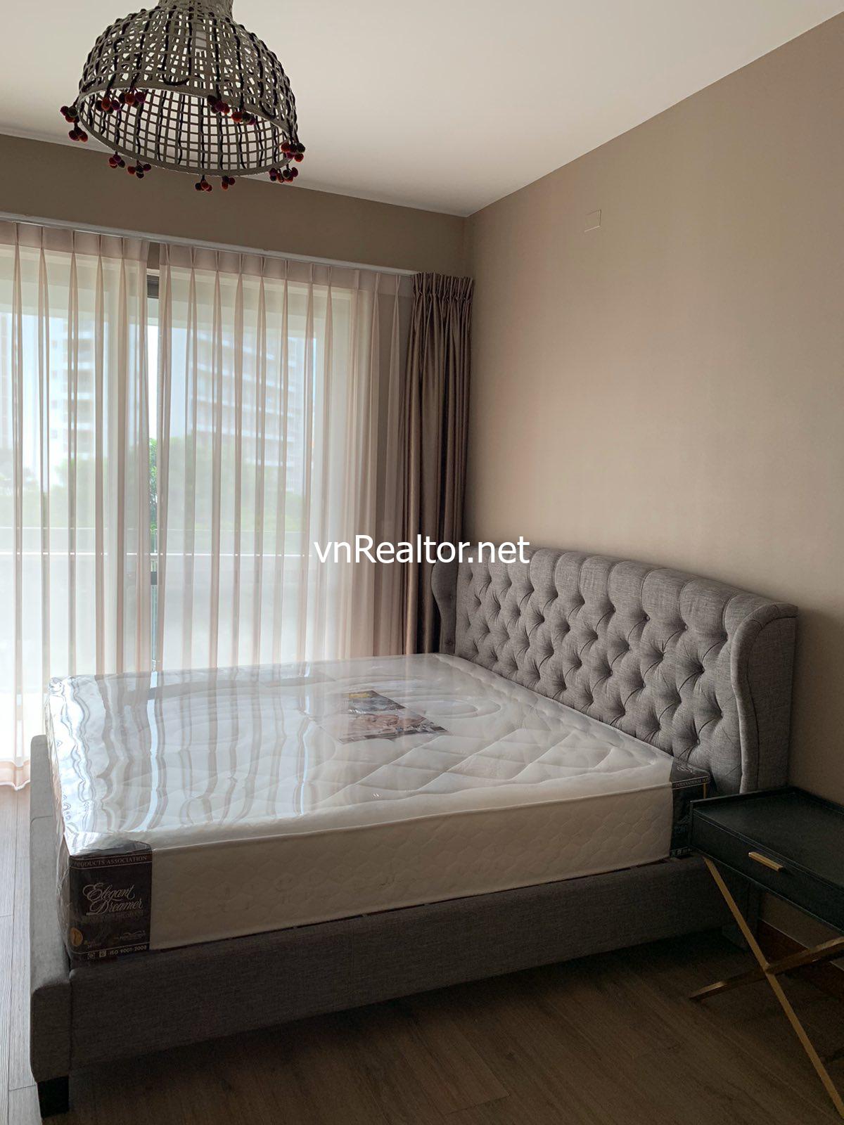 Nice apartment in Riverpark Premier, Phu My Hung, Dist.7