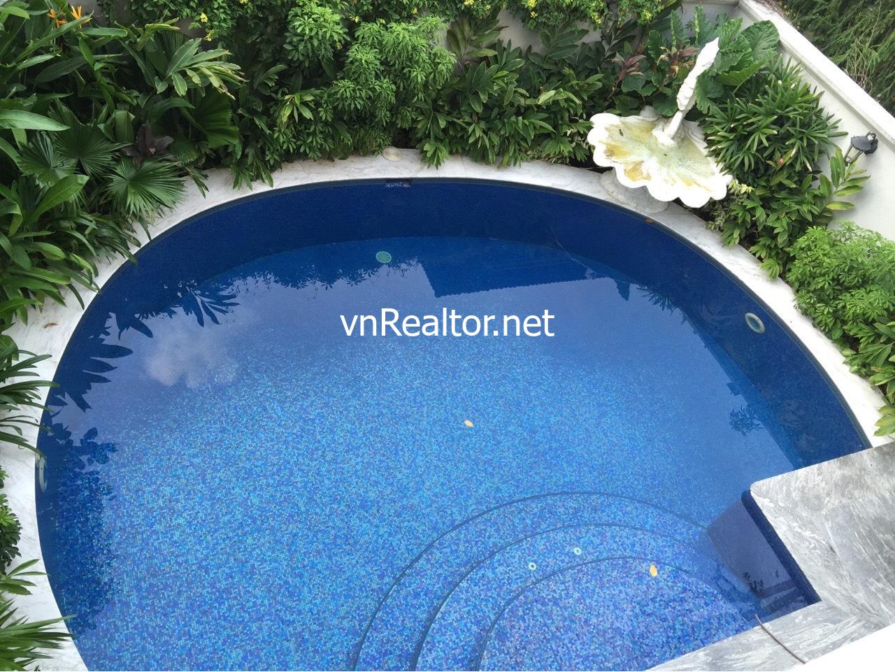 Big villa for rent in Phu My Hung, Dist.7 with pool