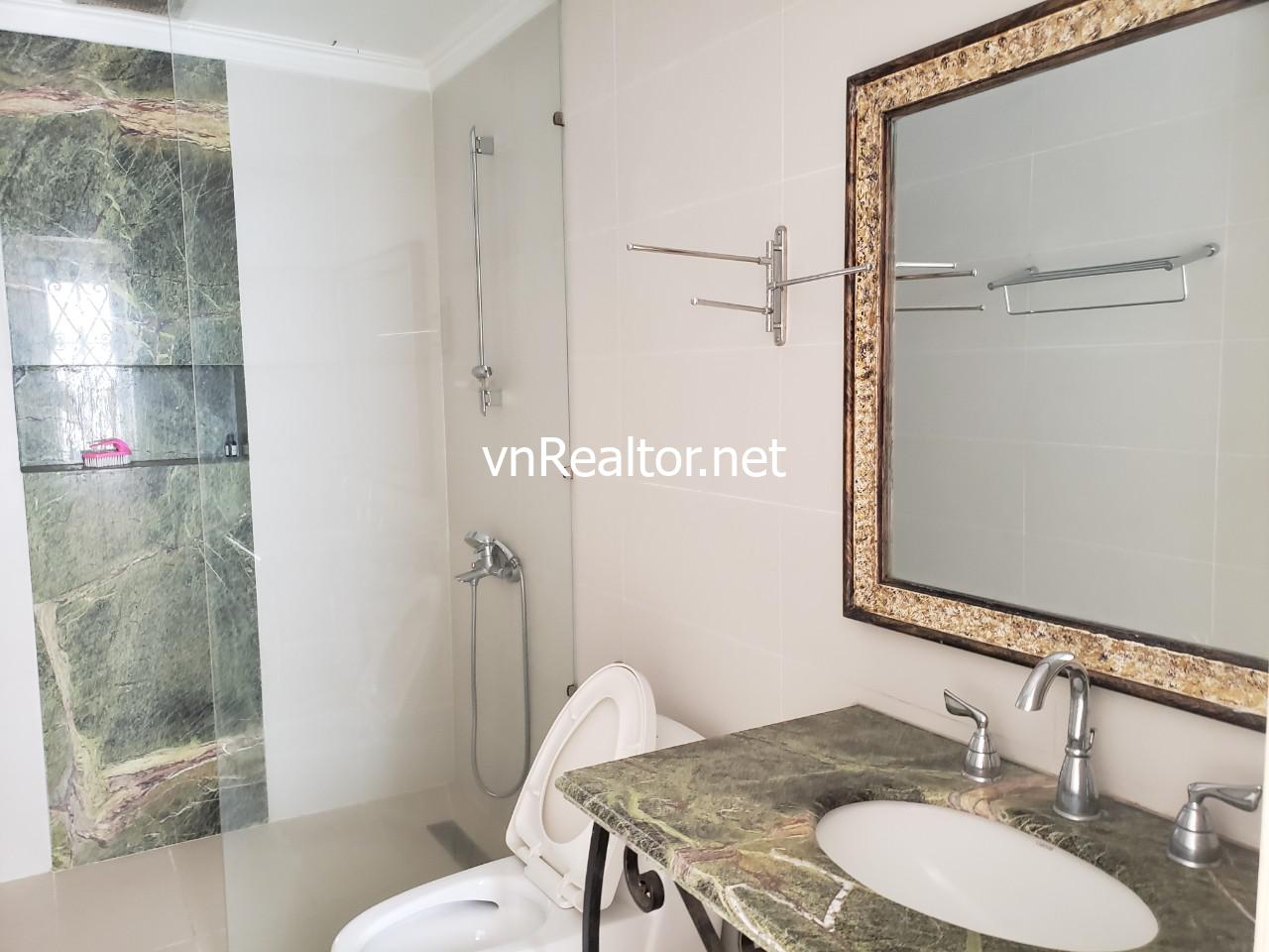 Villa for rent in Phu My Hung, Dist.7 with 5 bedrooms