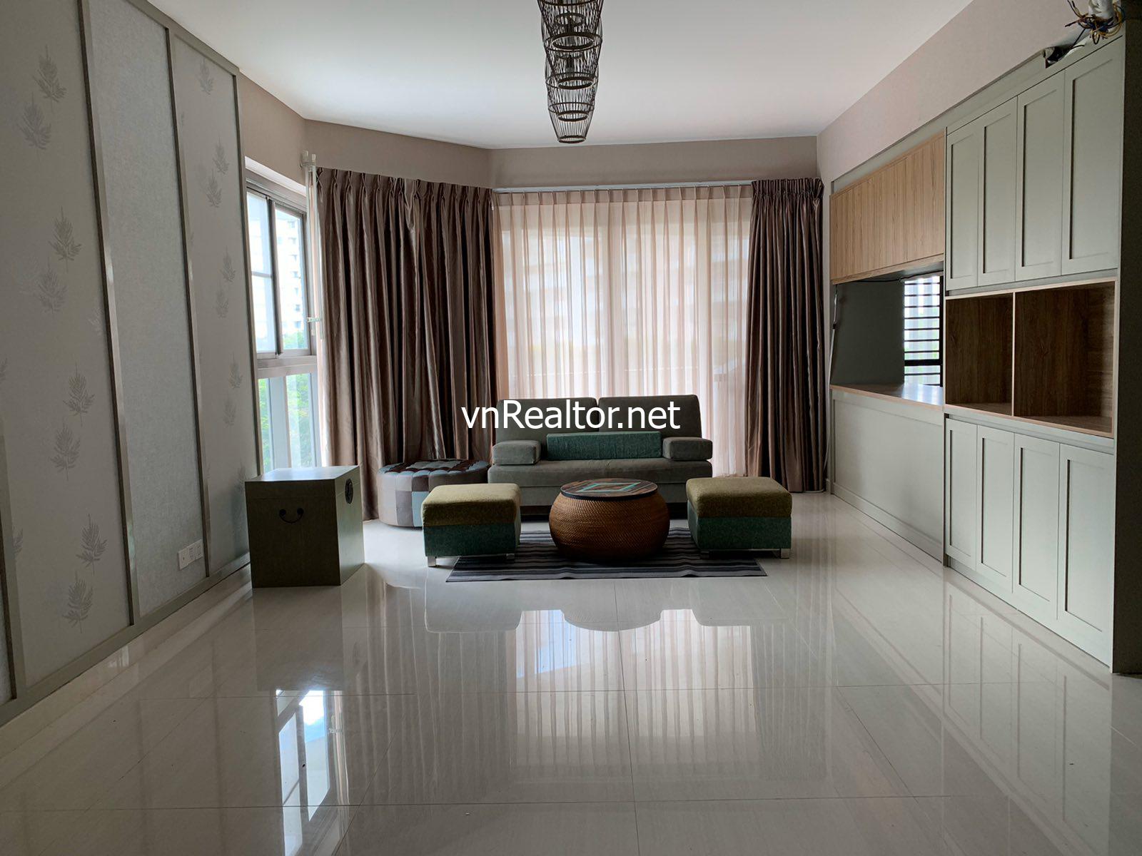 Nice apartment in Riverpark Premier, Phu My Hung, Dist.7