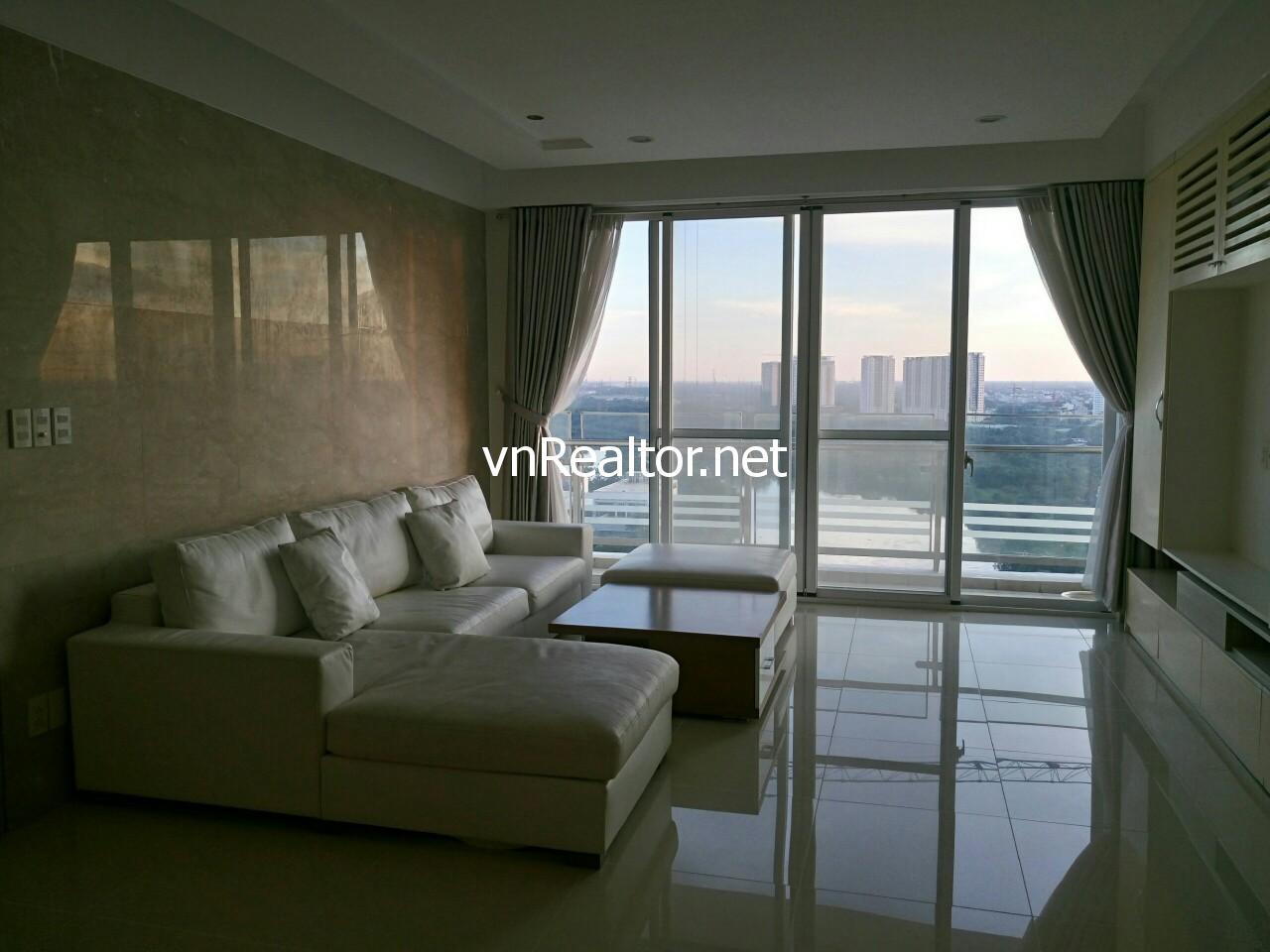 Big apartment in Riverpark, Phu My Hung, Dist.7 