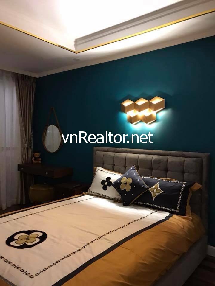 Luxury apartment in Scenic Valley, Phu My Hung, Dist.7