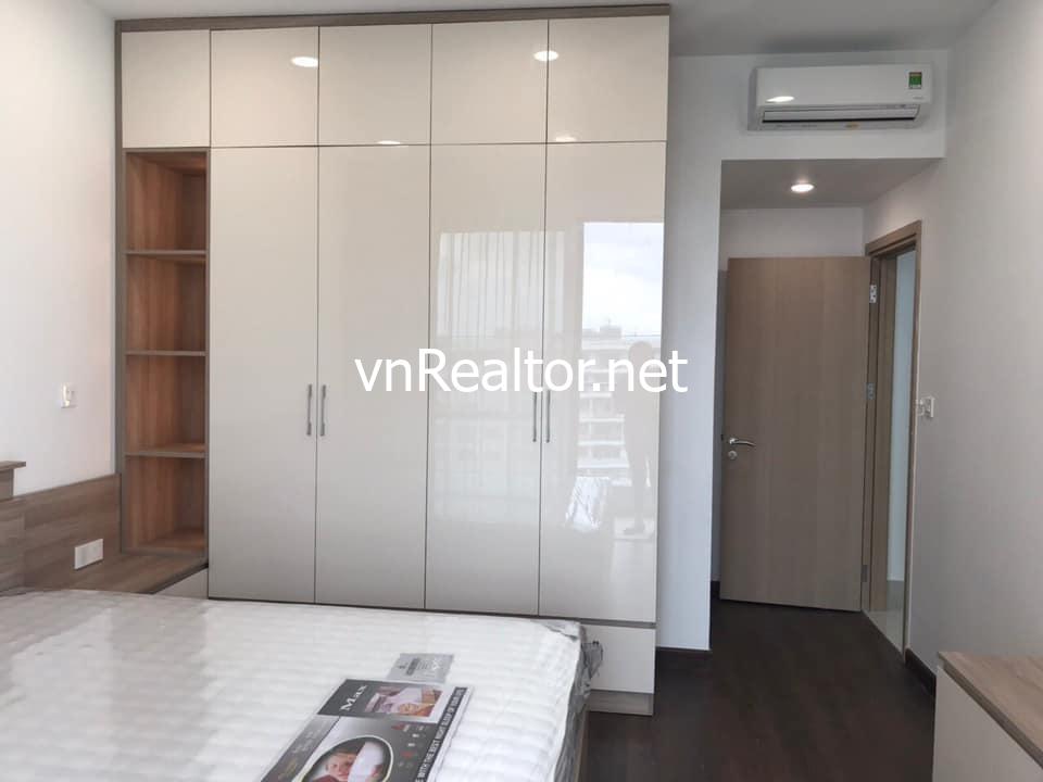 Luxury apartment in Riverpark Premier, new 100%