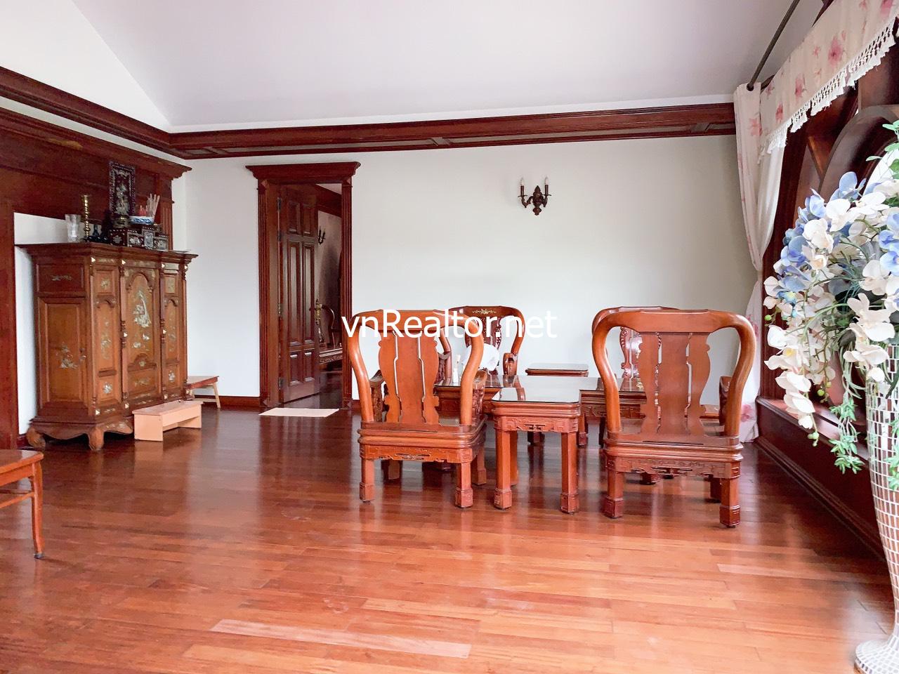 Big villa for rent in Phu My Hung, have elevator + basement